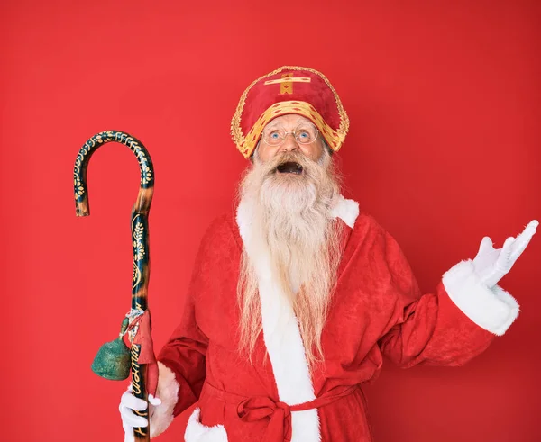 Old Senior Man Grey Hair Long Beard Wearing Traditional Saint — Stock Photo, Image