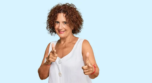 Beautiful Middle Age Mature Woman Wearing Casual White Shirt Pointing — Stock Photo, Image
