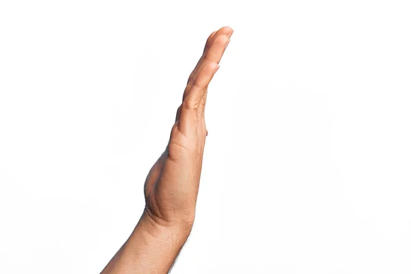 Рука Кавказского Молодого Человека Показывает Пальцы Изолированном Белом Фоне Показывая — стоковое фото