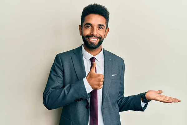 Handsome Hispanic Man Beard Wearing Business Suit Tie Showing Palm — Stock Photo, Image