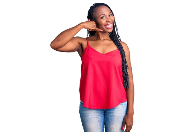 Young African American Woman Wearing Casual Clothes Smiling Doing Phone — Stock Photo, Image