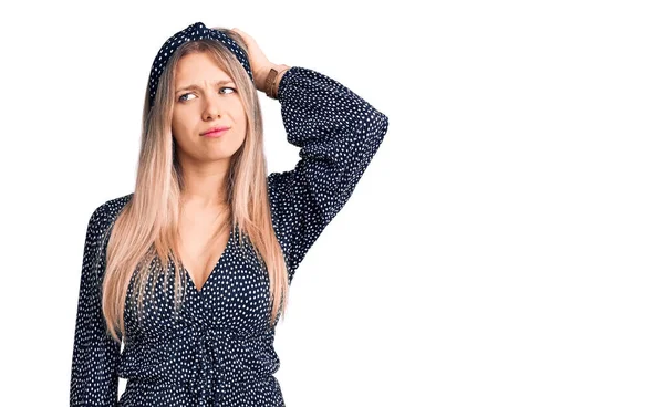 Young Beautiful Blonde Woman Wearing Casual Clothes Confuse Wondering Question — Stock Photo, Image