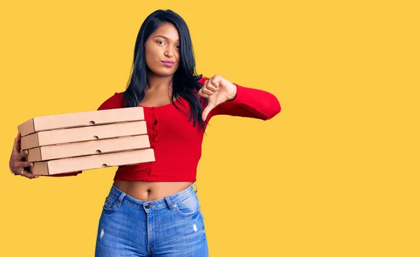 Hispanic Woman Long Hair Holding Delivery Pizza Box Angry Face — Stock fotografie