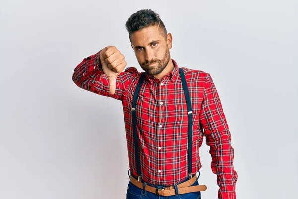 Schöner Mann Mit Bart Der Einen Eleganten Hipster Look Trägt — Stockfoto