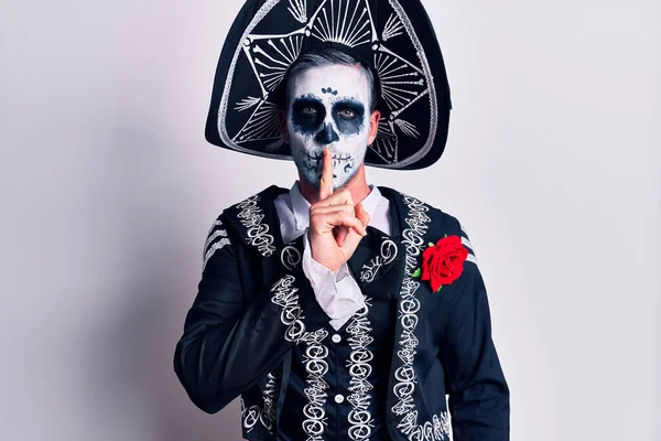 Young Man Wearing Mexican Day Dead Costume White Asking Quiet — Stock Photo, Image