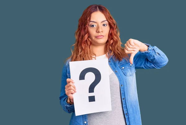 Young Latin Woman Holding Question Mark Angry Face Negative Sign — Stock Photo, Image