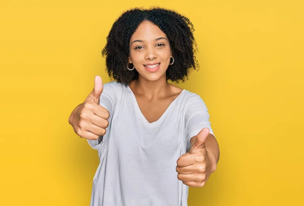 Young African American Girl Wearing Casual Clothes Approving Doing Positive — Stock Photo, Image