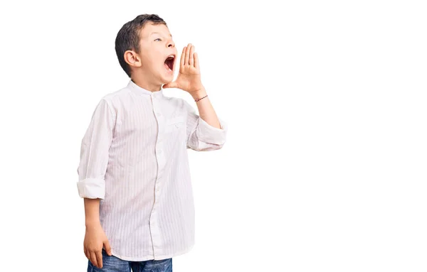 Schattig Blond Kind Met Een Elegant Shirt Schreeuwend Schreeuwend Naast — Stockfoto