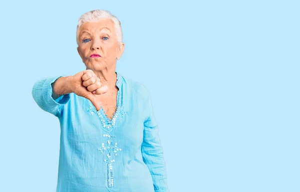 Senior Beautiful Woman Blue Eyes Grey Hair Wearing Summer Dress — Stock Photo, Image