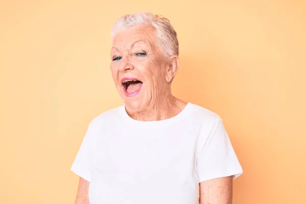 Senior Beautiful Woman Blue Eyes Grey Hair Wearing Classic White — Fotografia de Stock