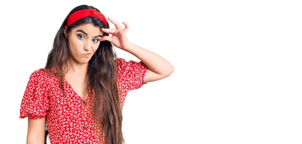 Brunette Teenager Girl Wearing Summer Dress Worried Stressed Problem Hand — Stock Photo, Image