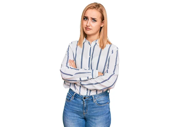 Beautiful Caucasian Woman Wearing Casual Clothes Looking Side Arms Crossed — Stock Photo, Image