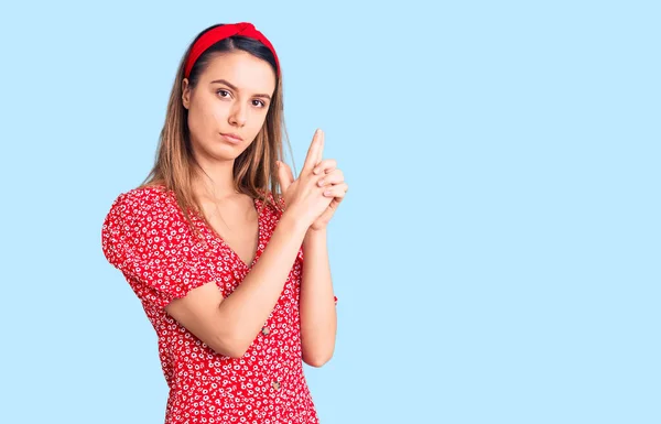 Young Beautiful Girl Wearing Dress Diadem Holding Symbolic Gun Hand — Stock fotografie