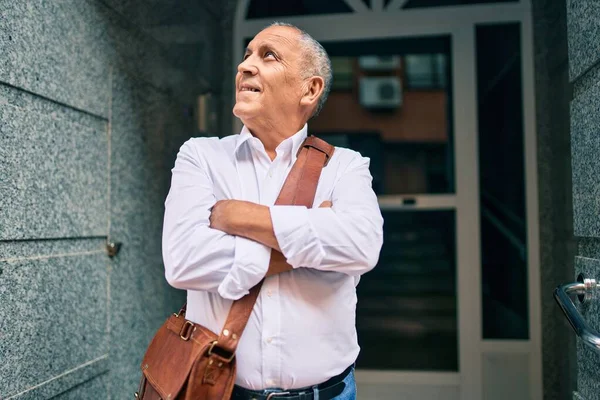 Senior Businessman Smiling Happy Walking City — Stock Photo, Image
