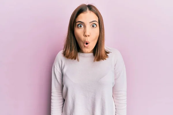 Young Beautiful Woman Wearing Casual Clothes Scared Amazed Open Mouth — Stock Photo, Image