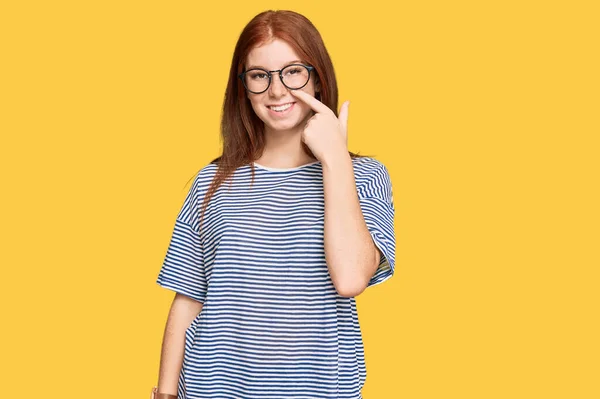 Young Read Head Woman Wearing Casual Clothes Glasses Pointing Hand — 스톡 사진