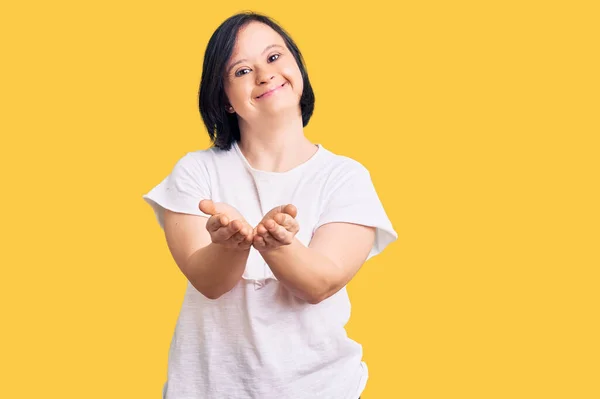 Brunette Woman Syndrome Wearing Casual White Tshirt Smiling Hands Palms — Stock Photo, Image