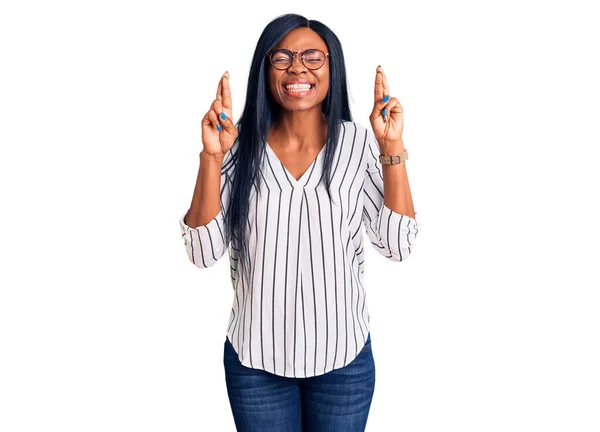 Young African American Woman Wearing Casual Clothes Glasses Gesturing Finger — Stock Photo, Image