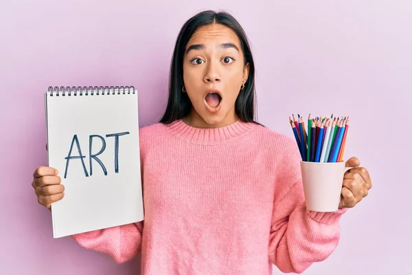 Young Asian Woman Holding Art Notebook Colored Pencils Afraid Shocked — Stock Photo, Image