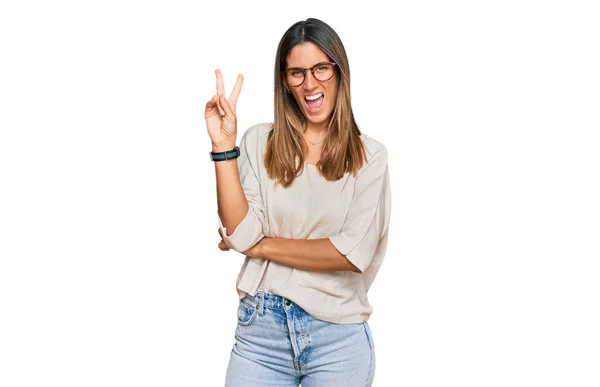 Mujer Joven Con Ropa Casual Gafas Sonriendo Con Cara Feliz — Foto de Stock