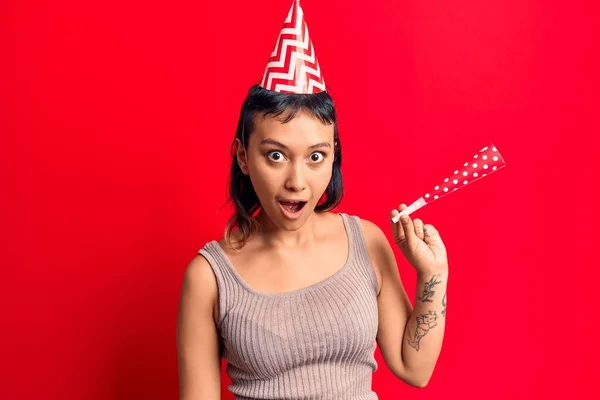 Young Woman Wearing Birthday Hat Scared Amazed Open Mouth Surprise — Stock Fotó