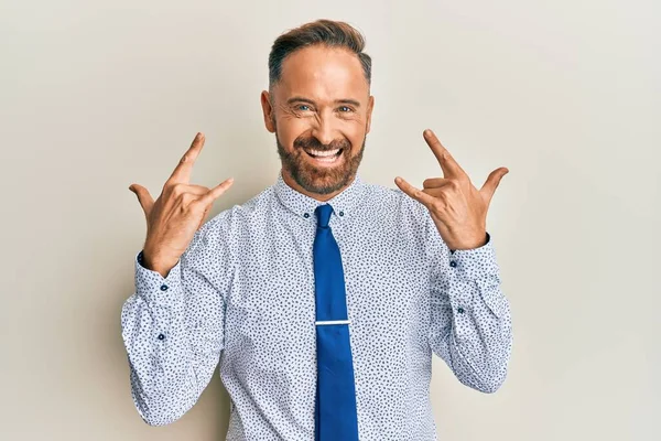 Bonito Homem Meia Idade Vestindo Camisa Negócios Gravata Gritando Com — Fotografia de Stock