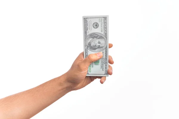 Mano Giovane Caucasico Possesso Mazzo Banconote Dollari Sfondo Bianco Isolato — Foto Stock
