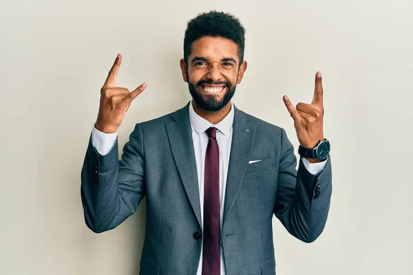 Handsome Hispanic Man Beard Wearing Business Suit Tie Shouting Crazy — Stock Photo, Image