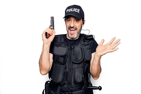 Middle Age Handsome Policeman Wearing Police Uniform Bulletproof Vest Holding — Stock Photo, Image