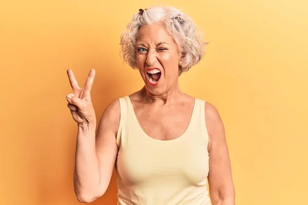 Mujer Mayor Cabello Gris Vistiendo Ropa Casual Sonriendo Con Cara — Foto de Stock