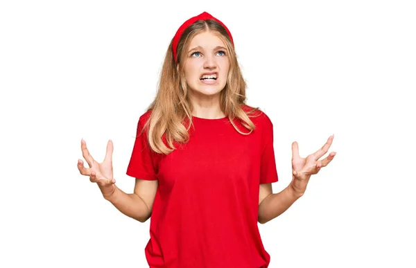Schöne Junge Kaukasische Mädchen Lässigem Roten Shirt Verrückt Und Verrückt — Stockfoto