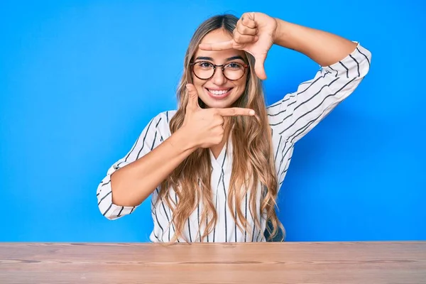 Young Beautiful Blonde Woman Wearing Glasses Sitting Table Smiling Making — Stock Photo, Image