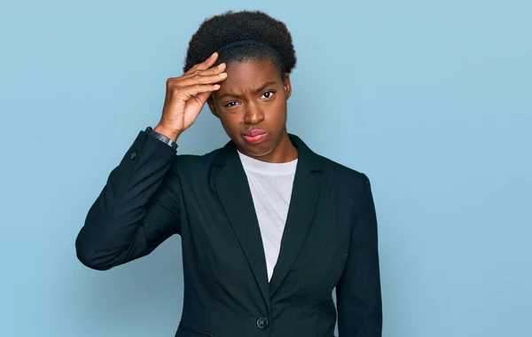 Jovem Afro Americana Vestindo Roupas Negócios Preocupada Estressada Com Problema — Fotografia de Stock