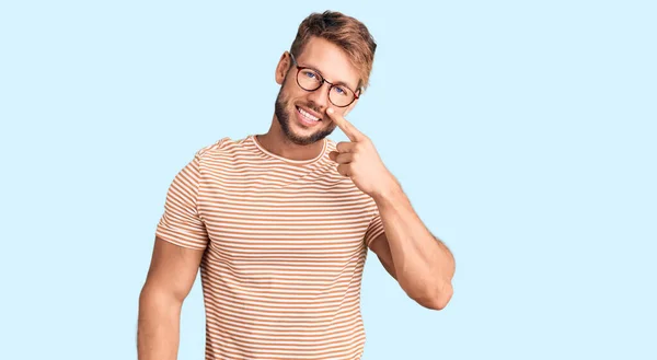 Young Caucasian Man Wearing Casual Clothes Glasses Pointing Hand Finger — Φωτογραφία Αρχείου
