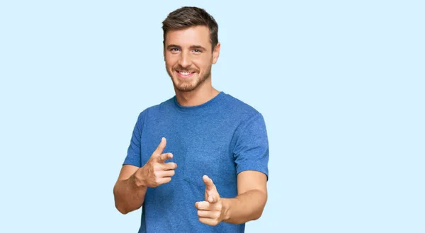 Handsome Caucasian Man Wearing Casual Clothes Pointing Fingers Camera Happy — Stock Photo, Image