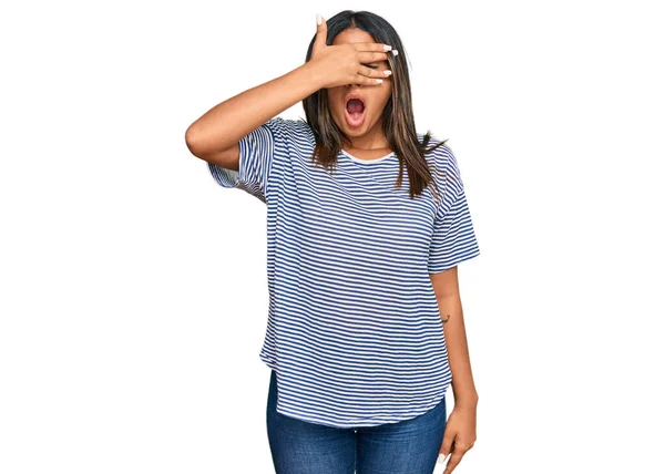 Young Latin Girl Wearing Casual Clothes Peeking Shock Covering Face — Stock Photo, Image