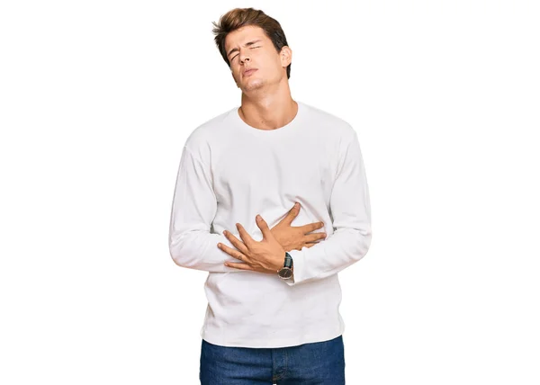 Schöner Kaukasischer Mann Lässigem Weißen Pullover Mit Der Hand Auf — Stockfoto