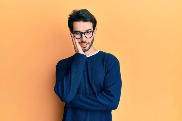 Young Hispanic Man Wearing Casual Clothes Glasses Thinking Looking Tired — Stock Photo, Image
