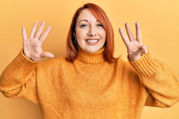 Beautiful Redhead Woman Wearing Casual Winter Sweater Yellow Background Showing — Stock Photo, Image