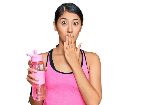 Beautiful Asian Young Sport Woman Wearing Sportswear Drinking Bottle Water — Stock Photo, Image