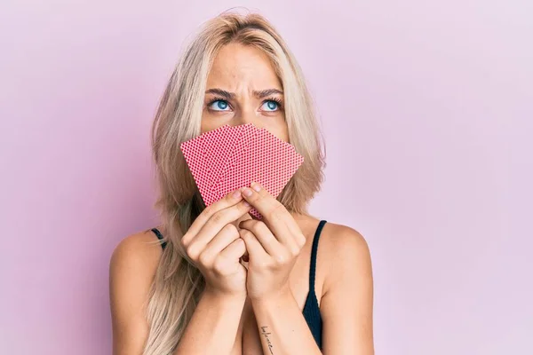 Beautiful Caucasian Blonde Girl Covering Face Cards Angry Mad Screaming — Stok fotoğraf