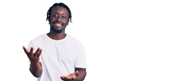 Young African American Man Braids Wearing Casual White Tshirt Smiling — Fotografia de Stock