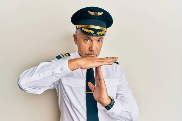 Handsome Middle Age Mature Man Wearing Airplane Pilot Uniform Doing — Stockfoto