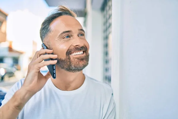 Middle Age Handsome Man Smiling Happy Using Smartphone City — Stock Photo, Image
