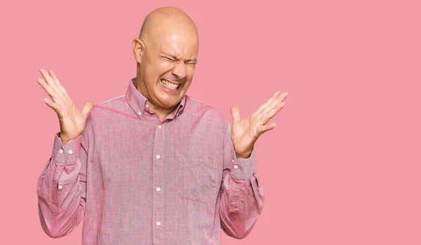 Middle Age Bald Man Wearing Casual Clothes Celebrating Mad Crazy — Stock Photo, Image