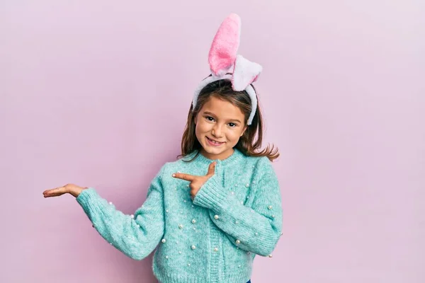 Little Beautiful Girl Wearing Cute Easter Bunny Ears Amazed Smiling — Stock Photo, Image