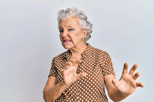 Mujer Mayor Cabello Gris Con Ropa Casual Expresión Disgustada Disgustada — Foto de Stock