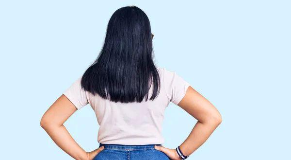 Young Beautiful Asian Girl Wearing Casual Clothes Glasses Standing Backwards — Stock Photo, Image