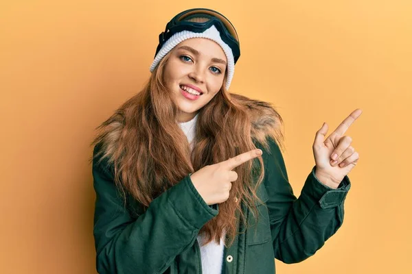 Beautiful Blonde Caucasian Woman Wearing Snow Wear Sky Glasses Smiling — Stock Photo, Image