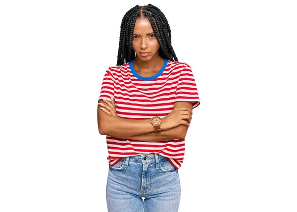 Mooie Latijns Amerikaanse Vrouw Draagt Nonchalante Kleding Sceptisch Nerveus Afkeurende — Stockfoto